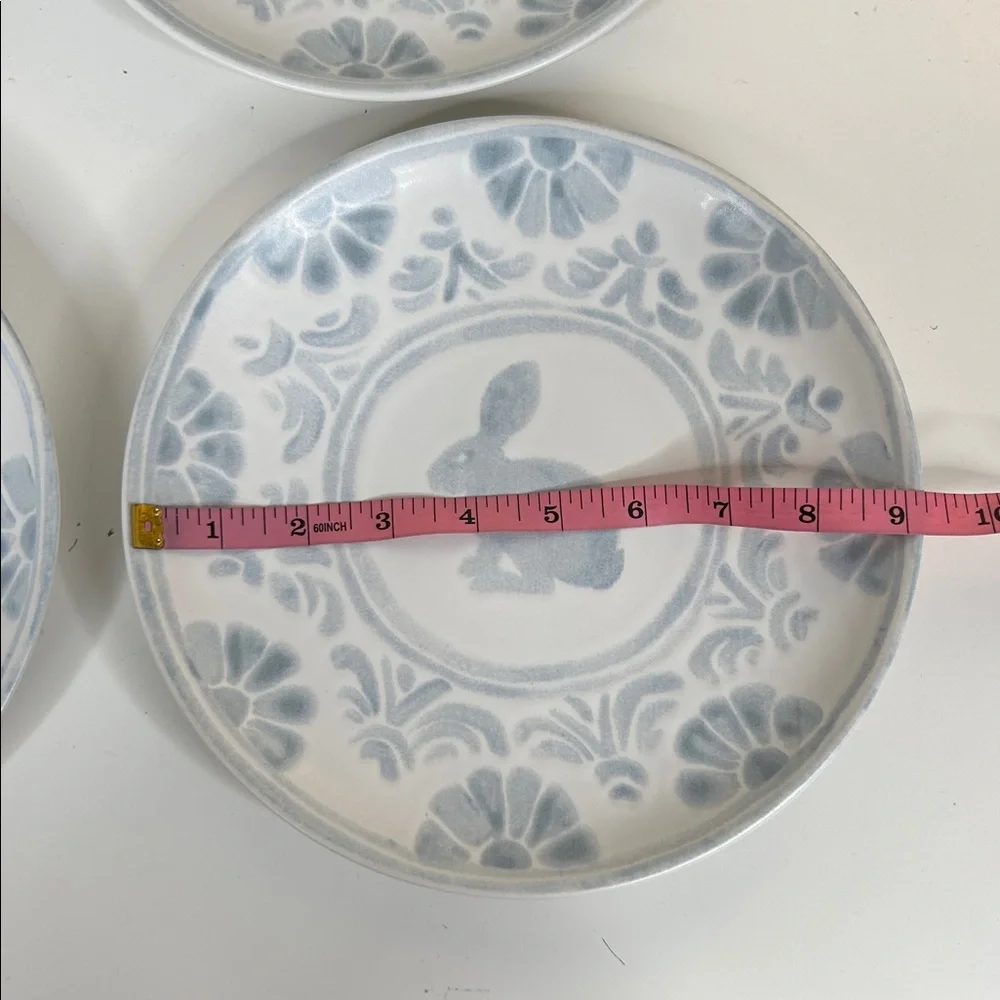 Pottery Barn Chambray Tile Bunny‎ Salad Plates 9 1/4” Set of 4 New in Box!